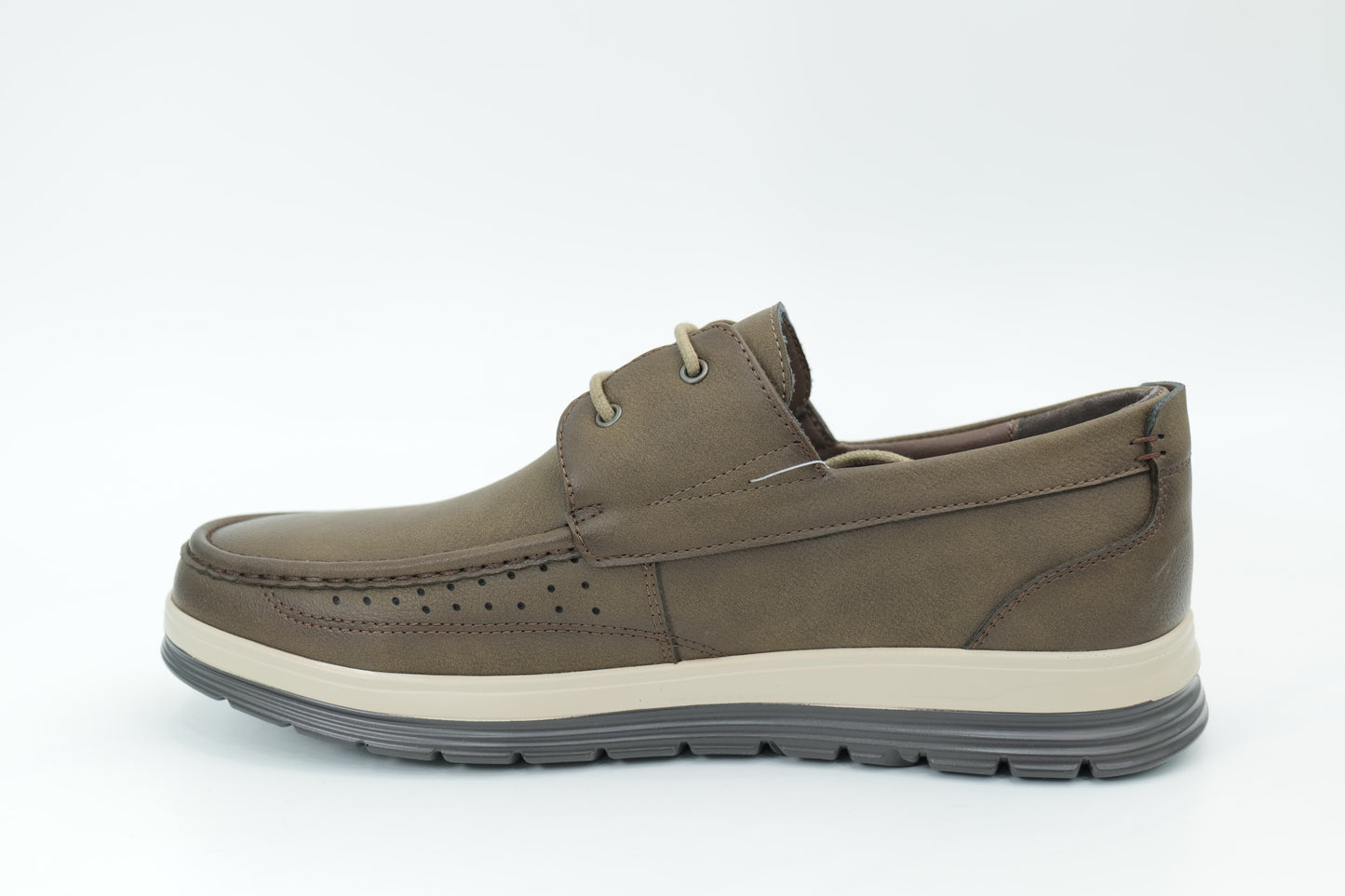 Casual shoes