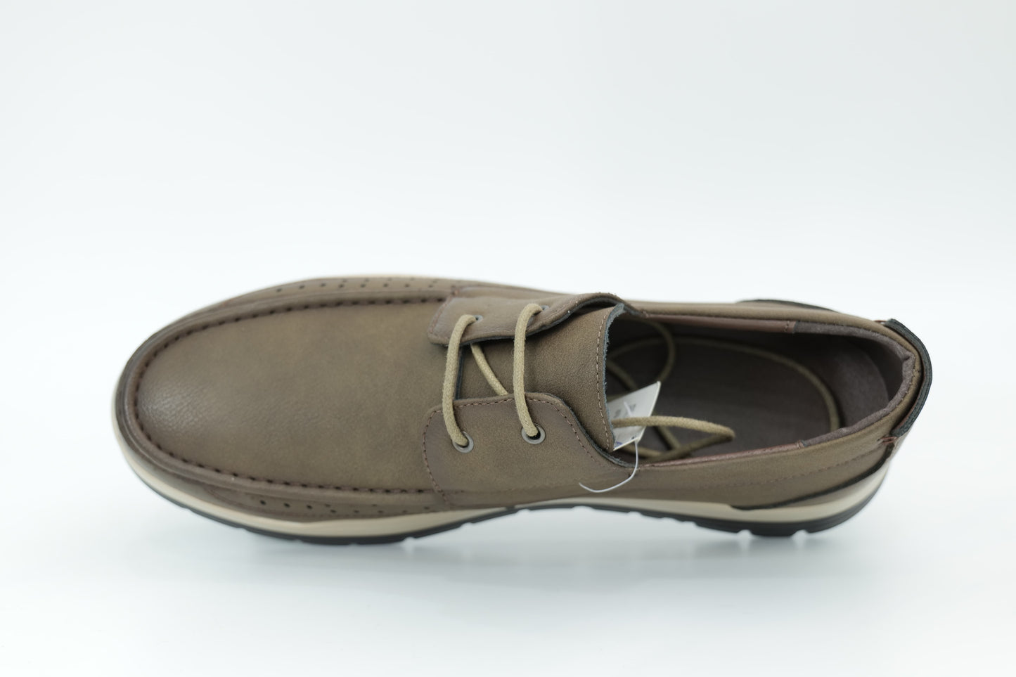 Casual shoes