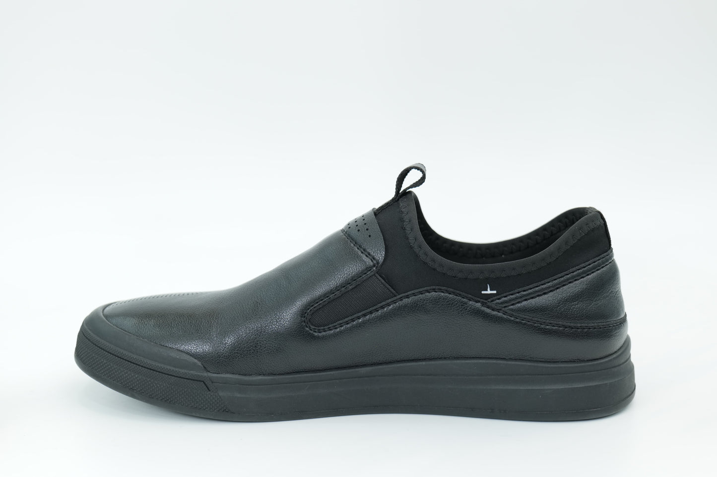 Casual shoes