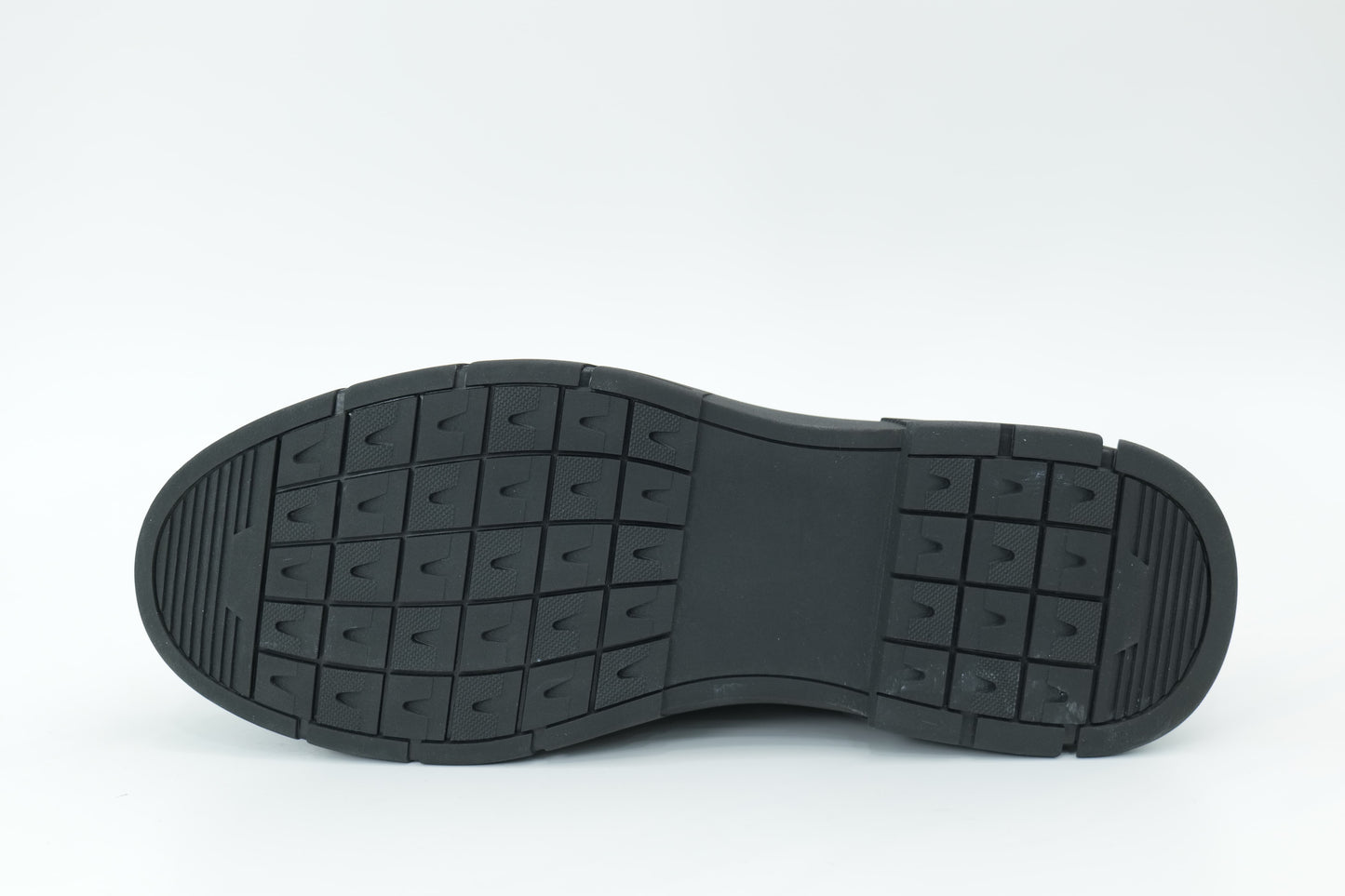 Casual shoes