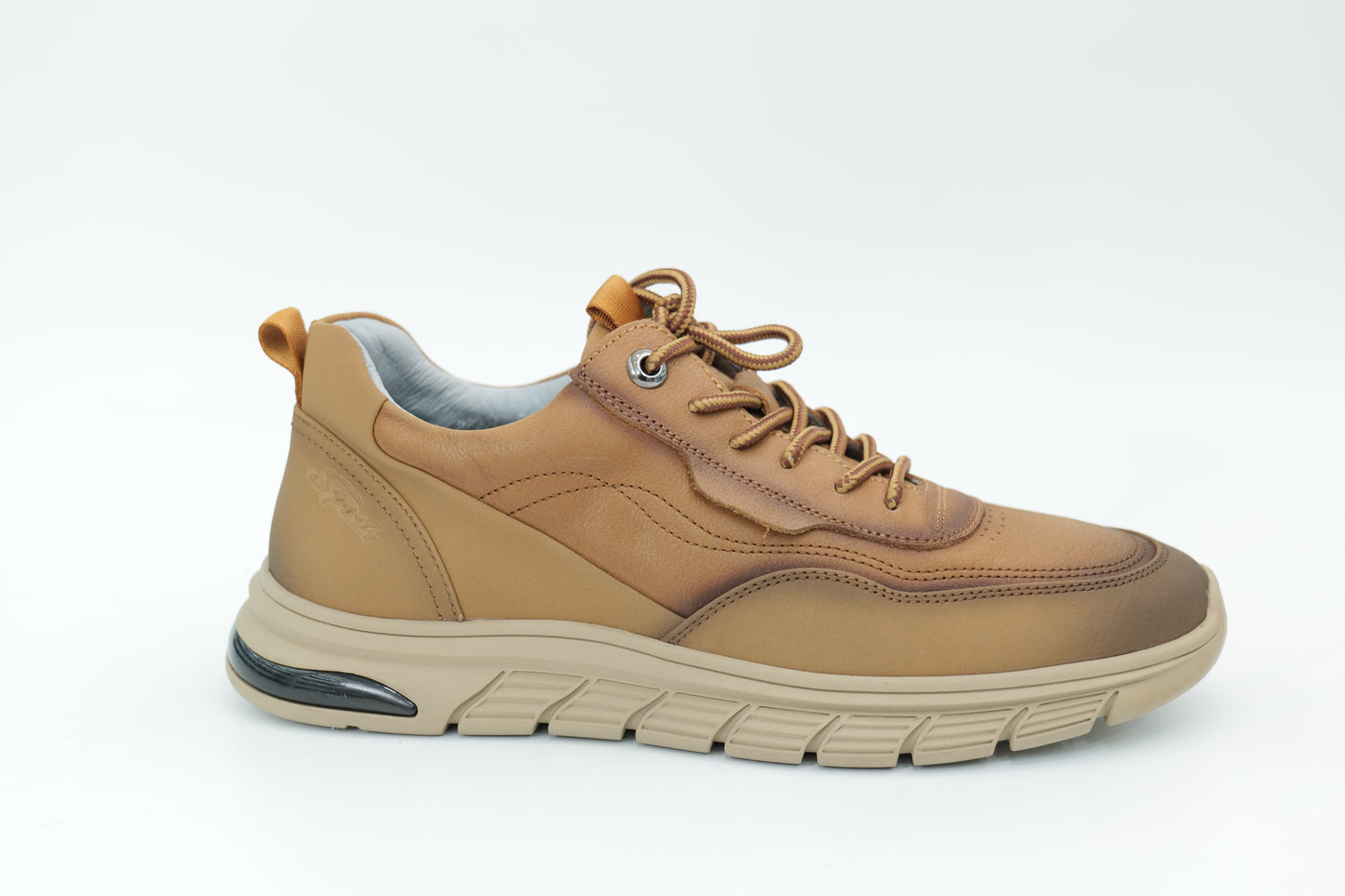 Casual shoes