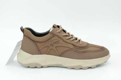 Casual shoes