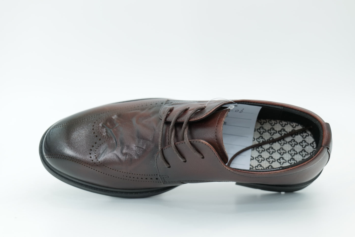 Casual shoes