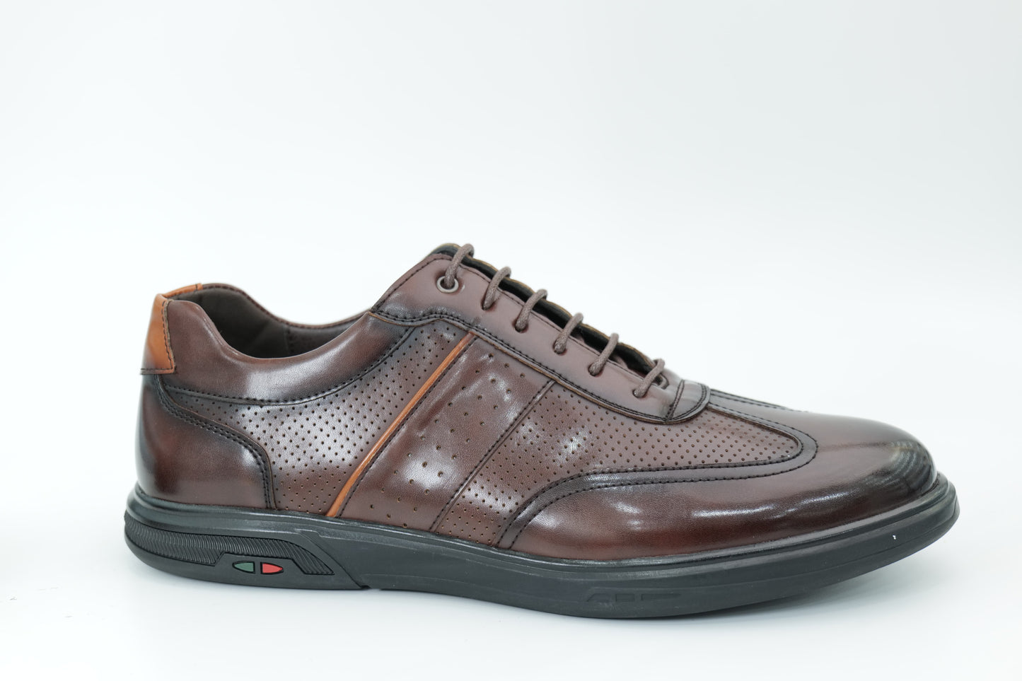 Casual shoes