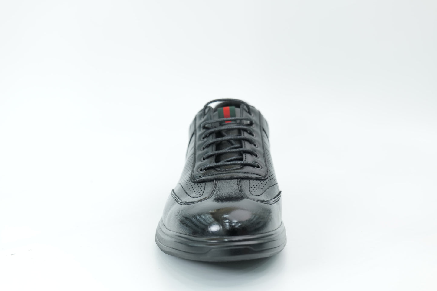 Casual shoes