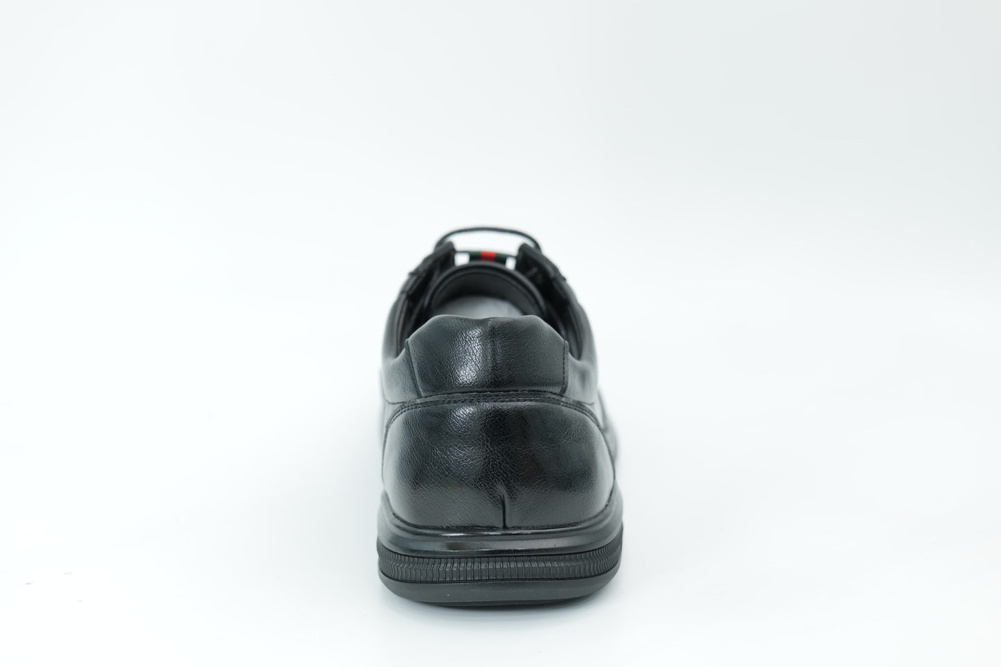 Casual shoes