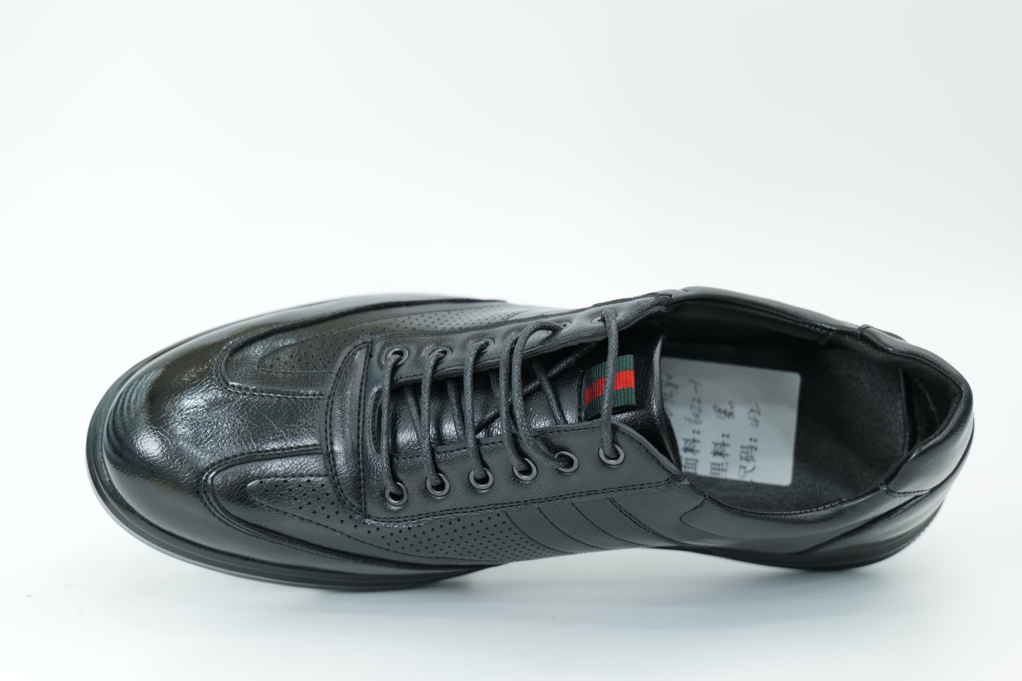 Casual shoes