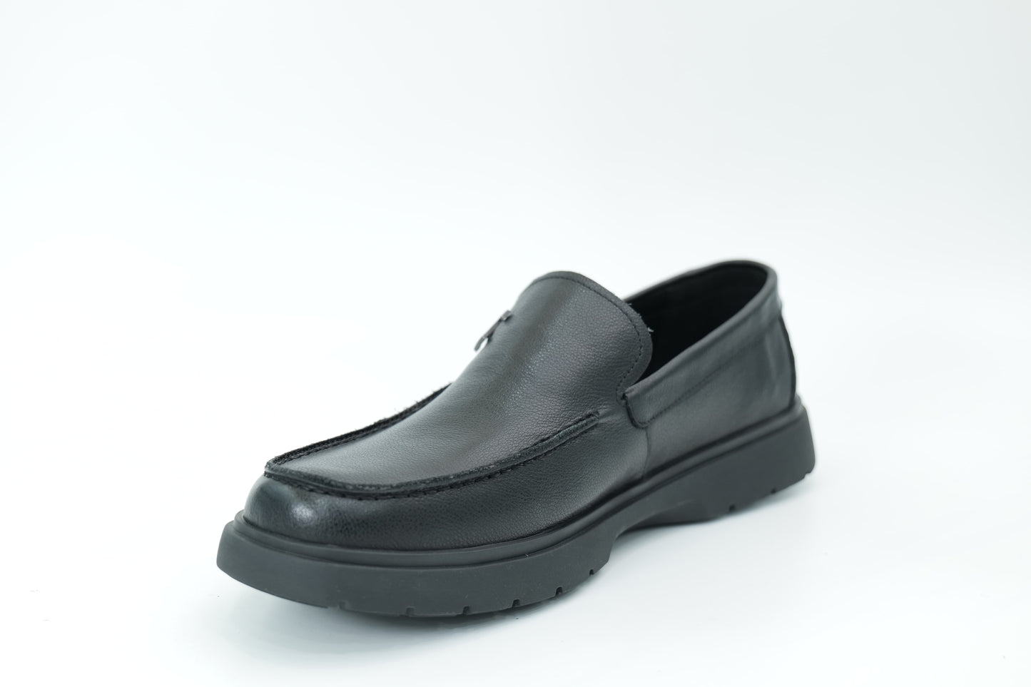 Casual shoes