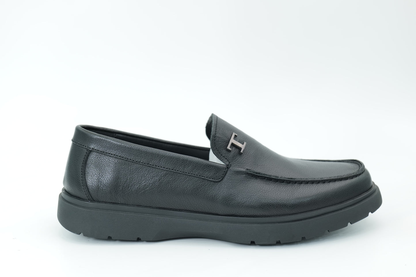 Casual shoes