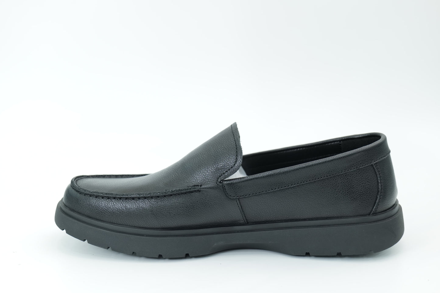 Casual shoes
