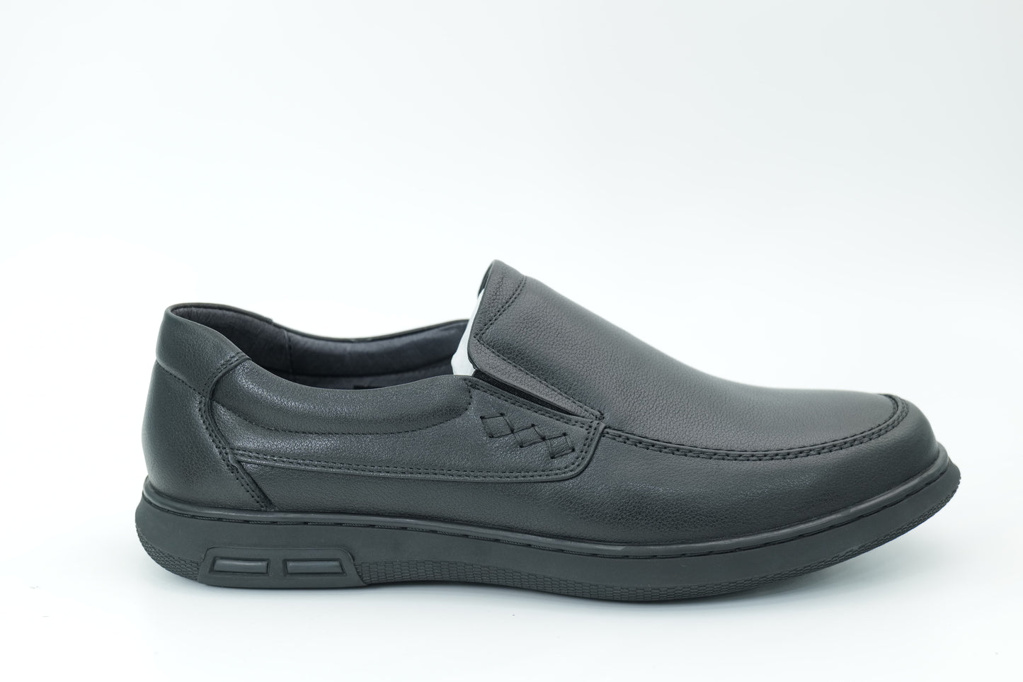 Casual shoes