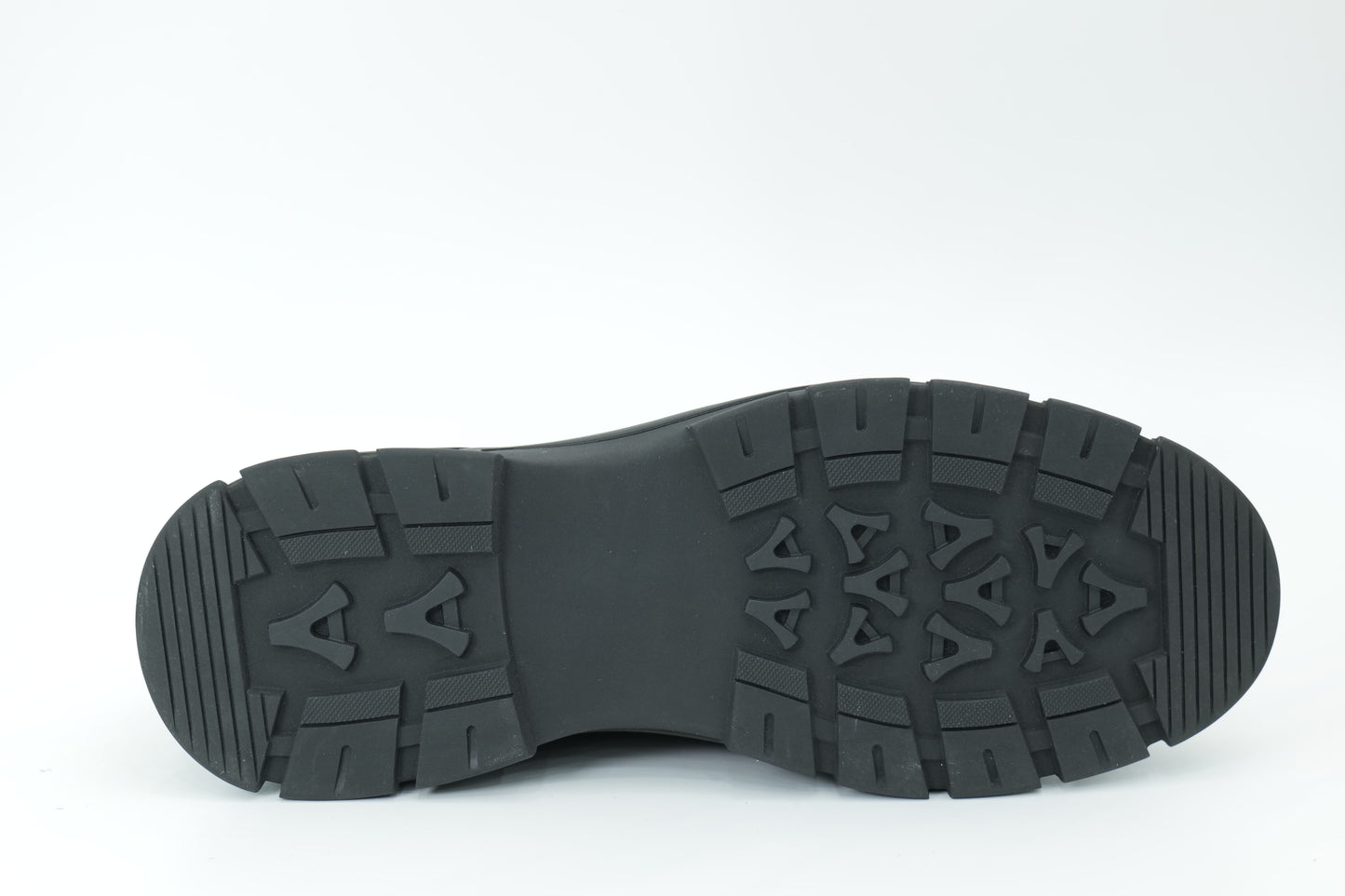 Casual shoes