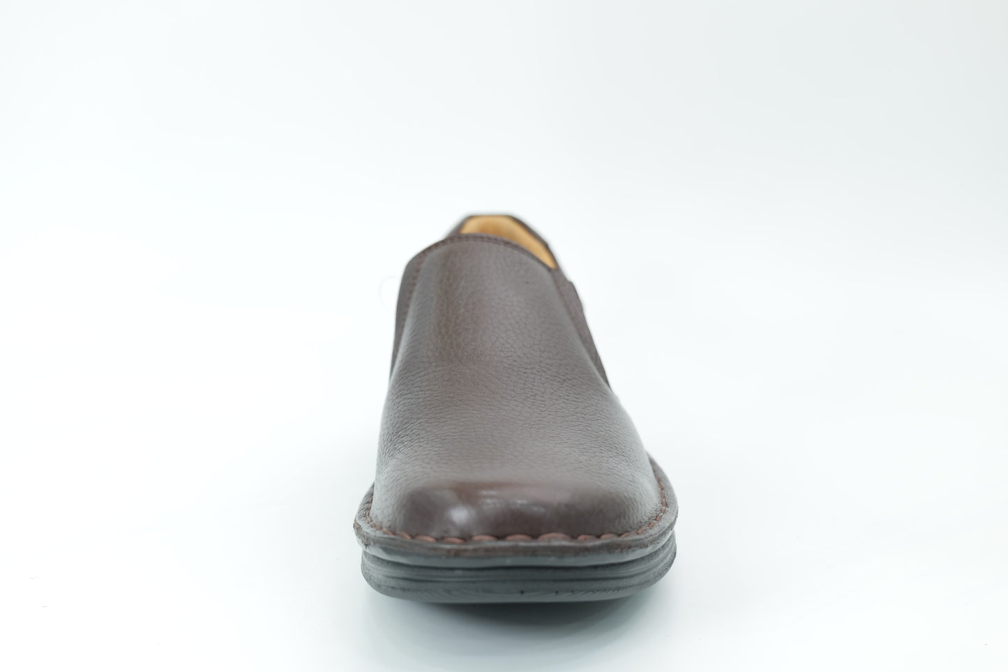 Casual shoes