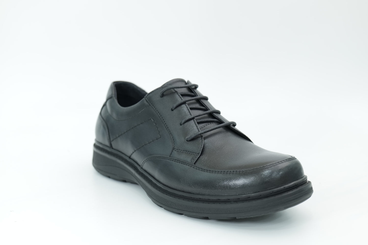 Casual shoes