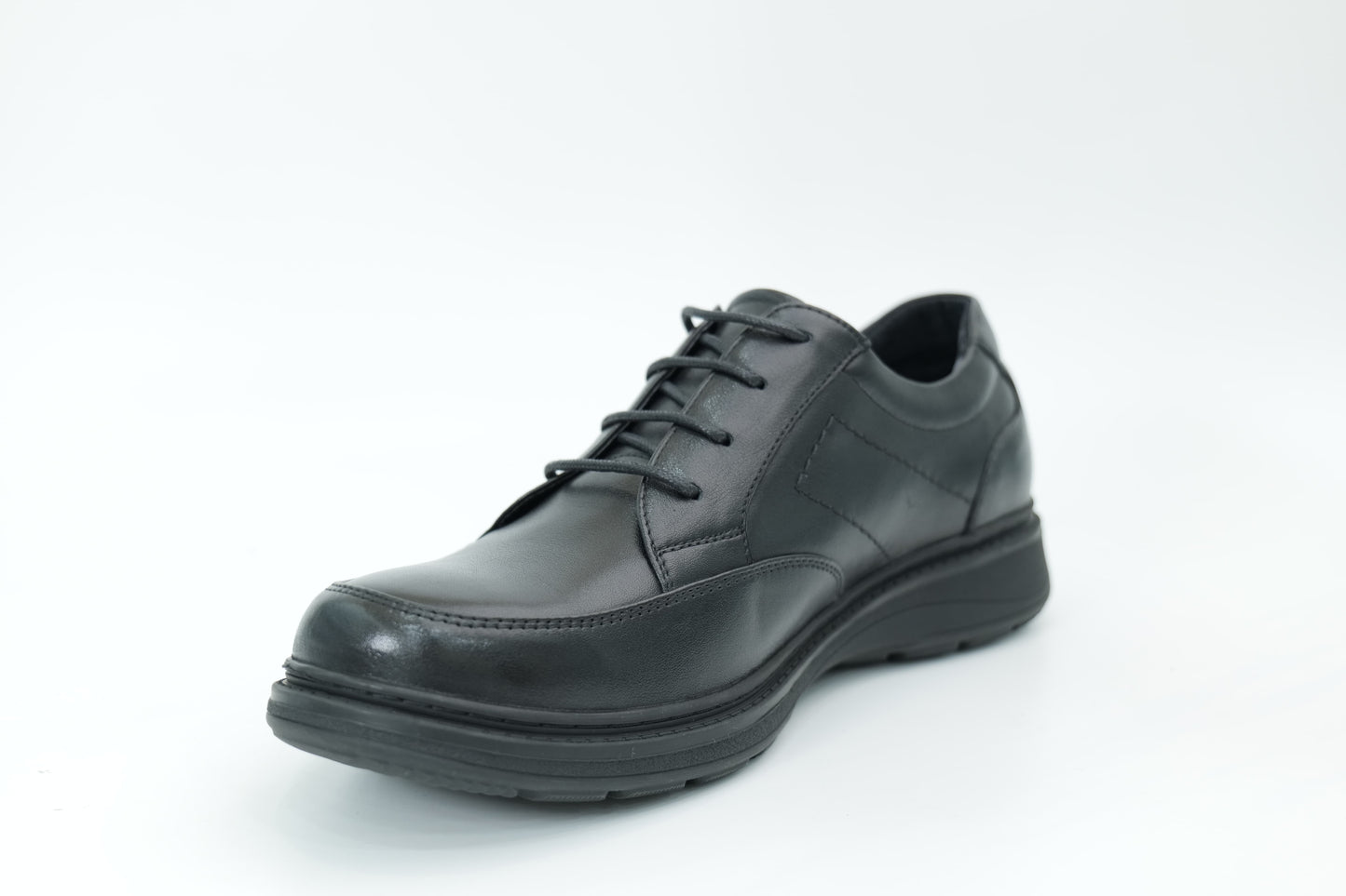 Casual shoes