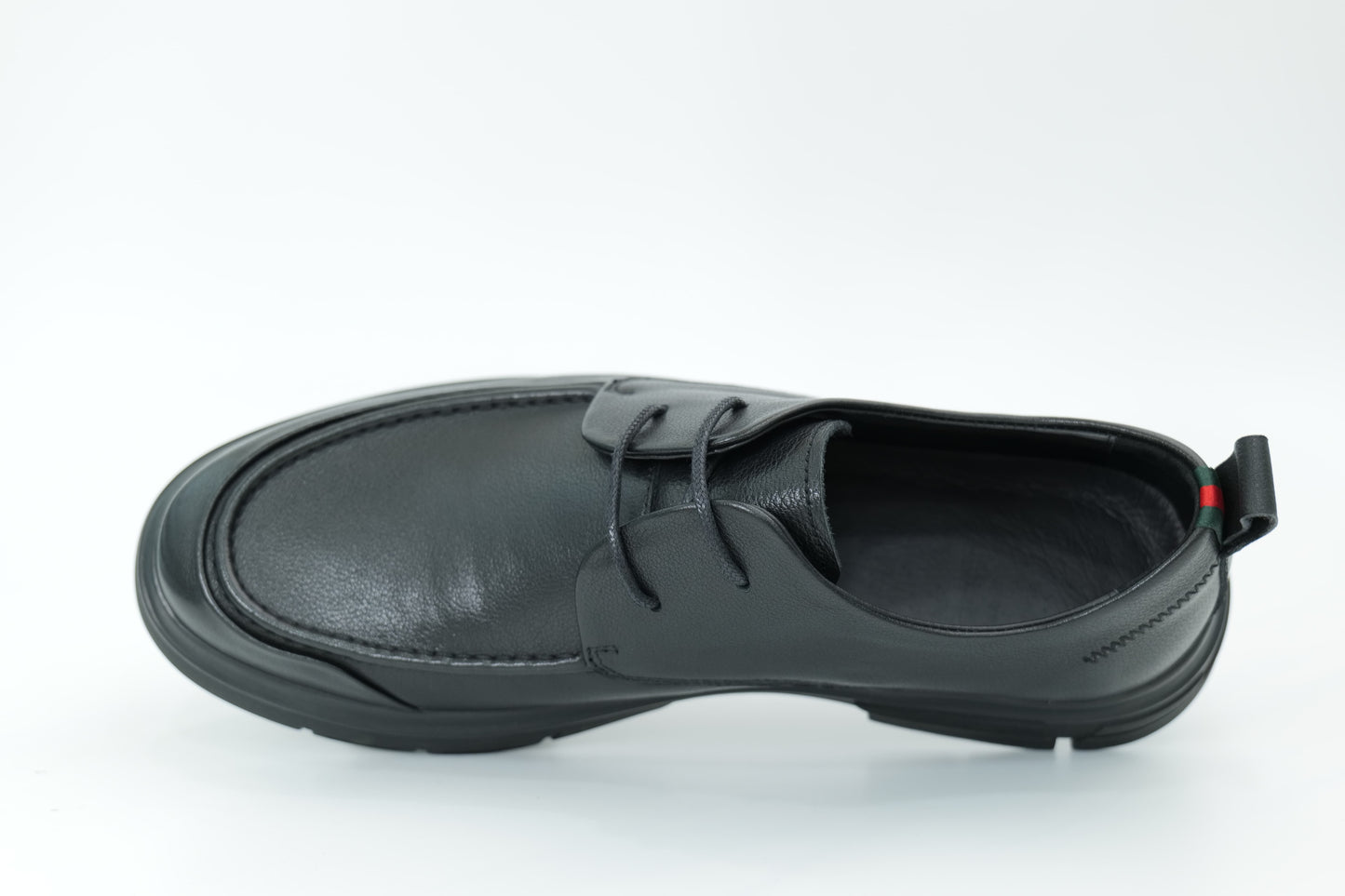 Casual shoes