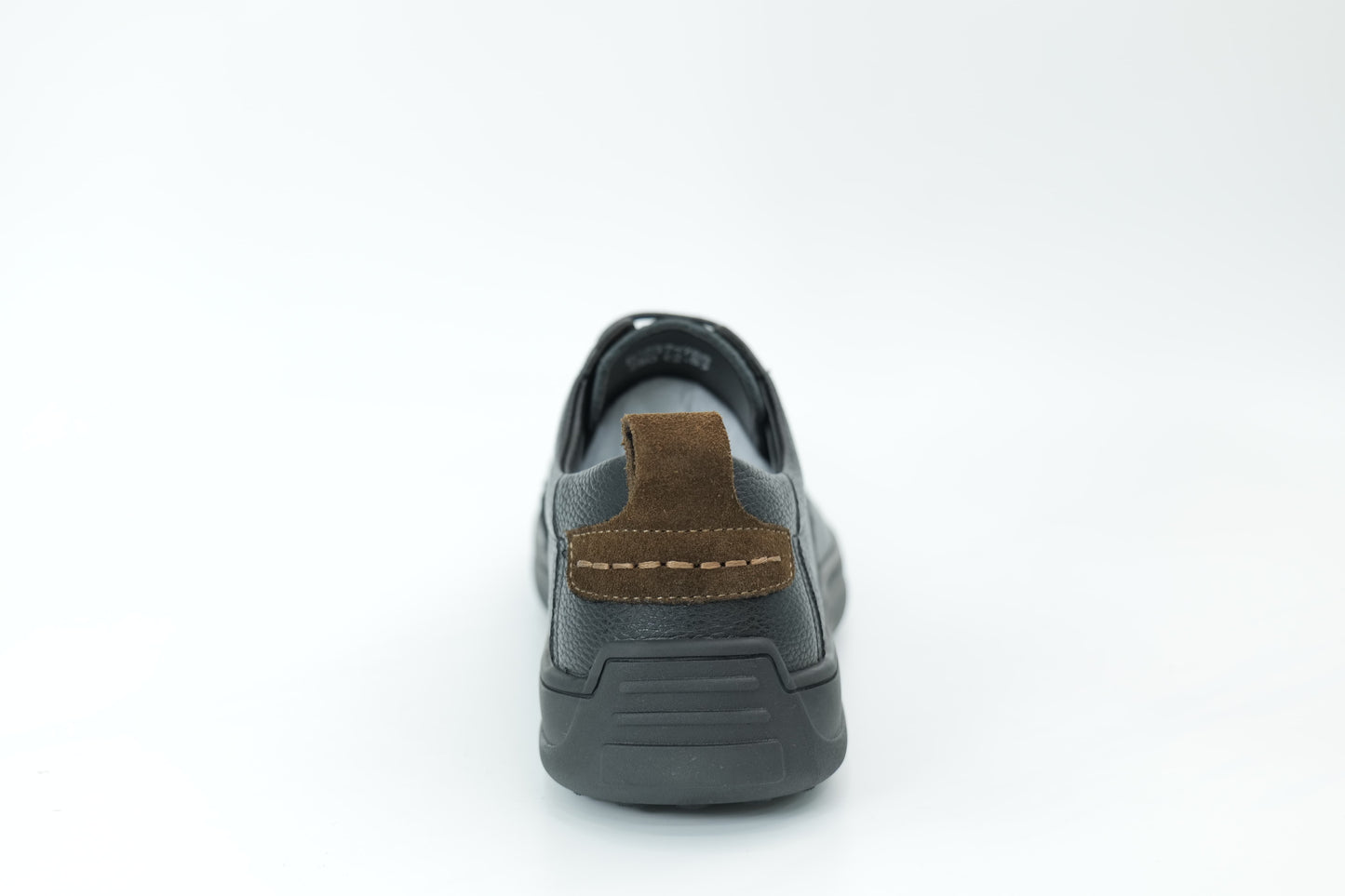 Casual shoes
