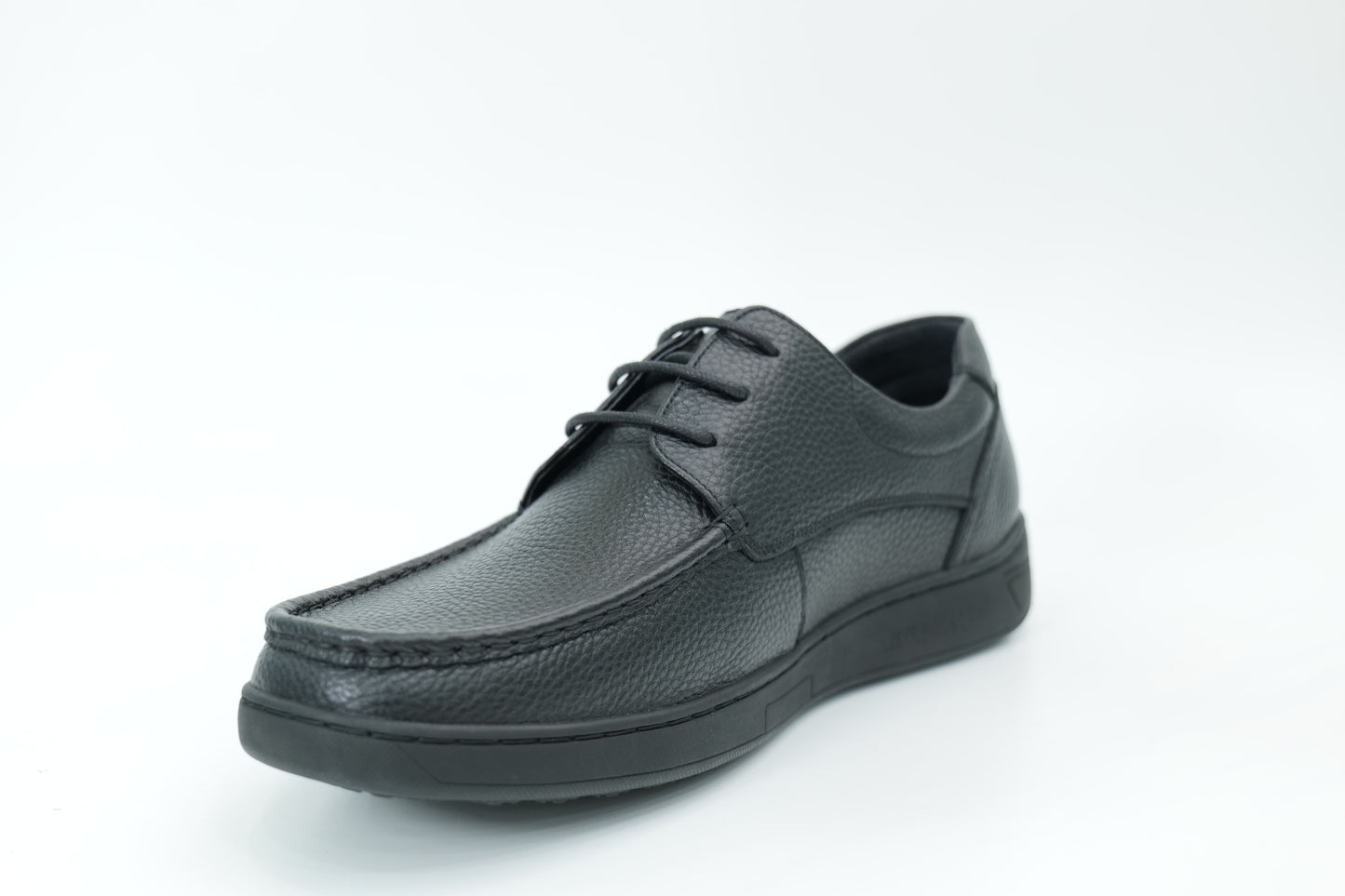 Casual shoes
