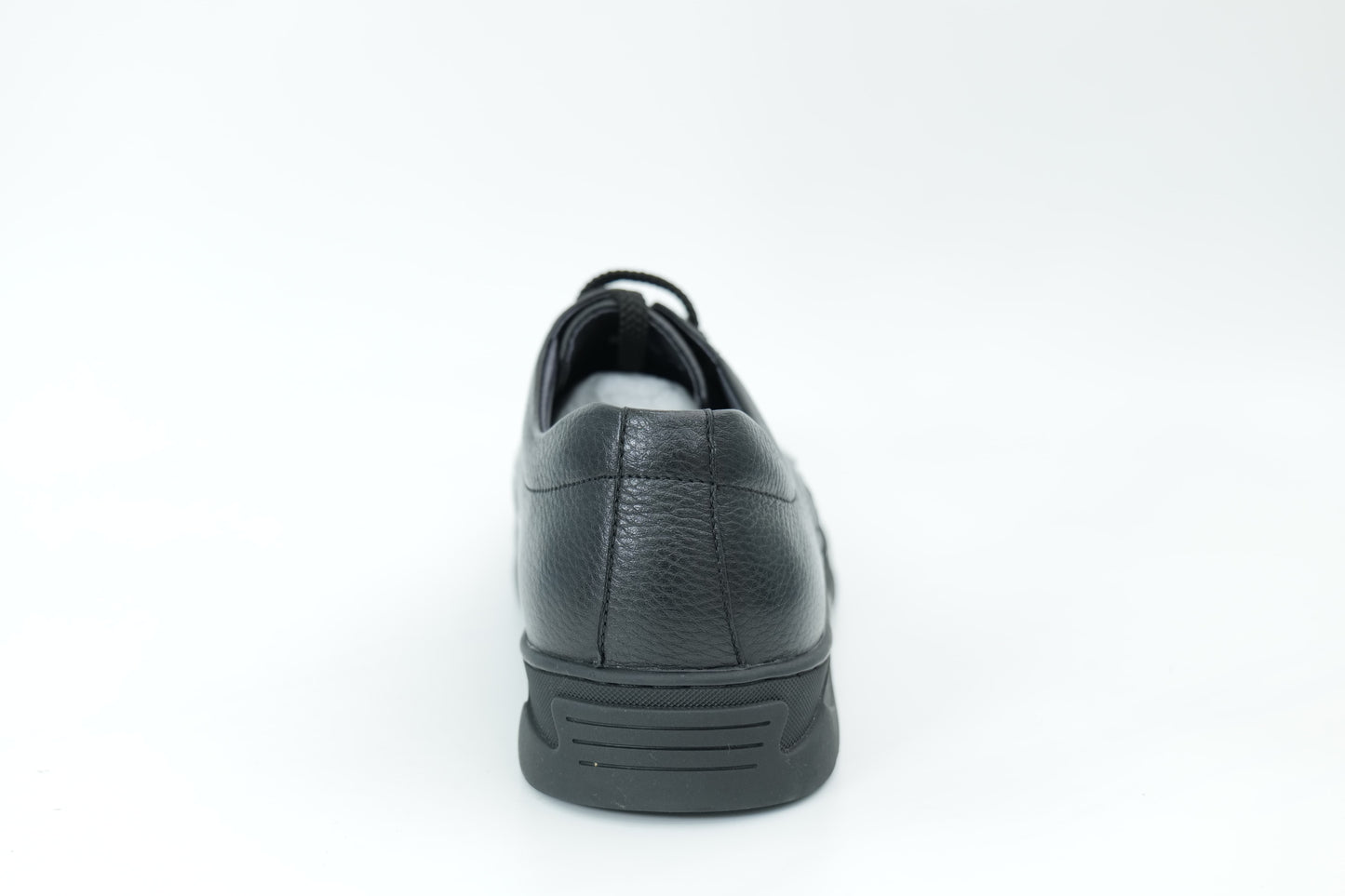 Casual shoes