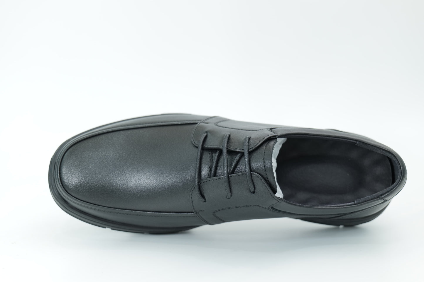 Casual shoes