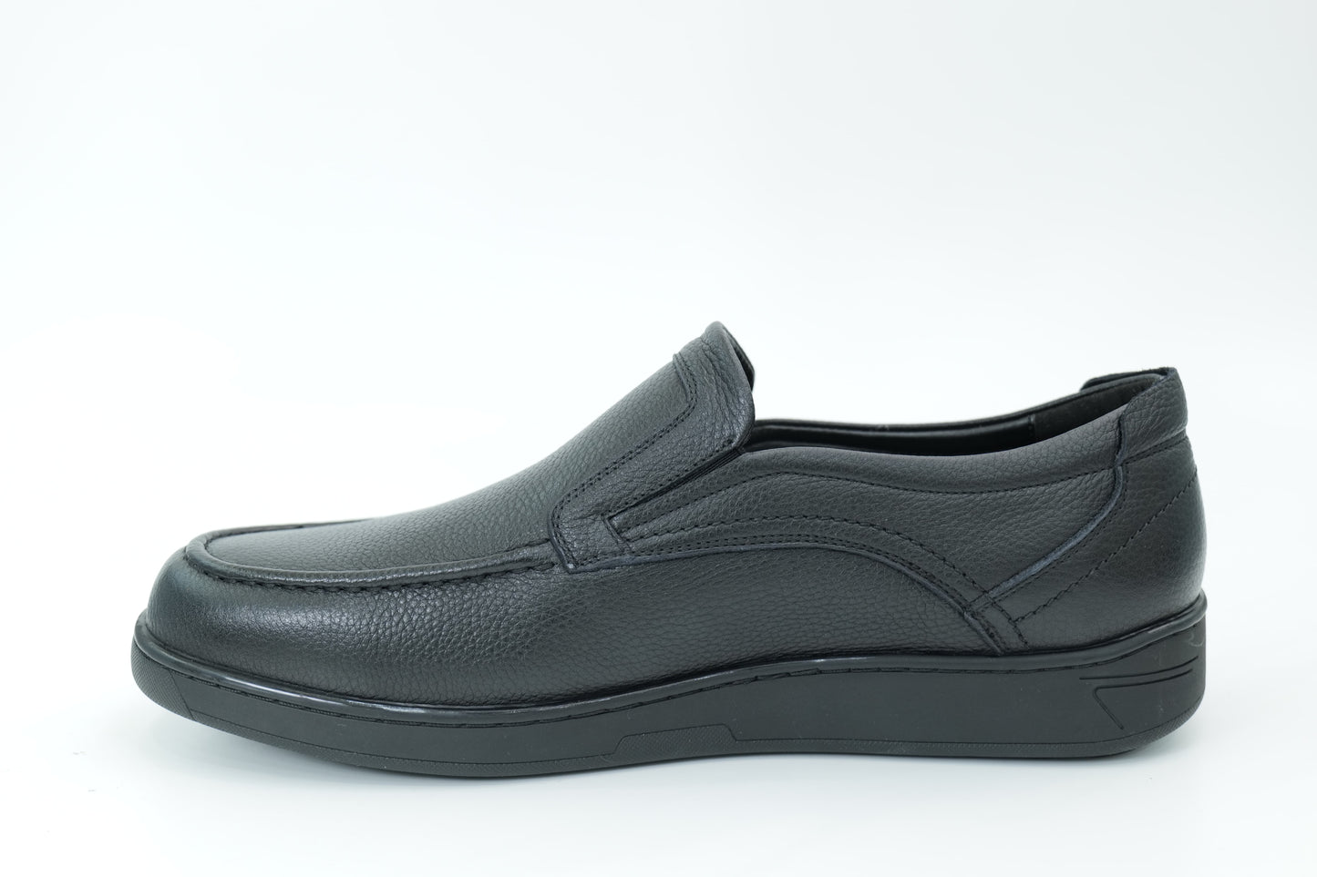 Casual shoes
