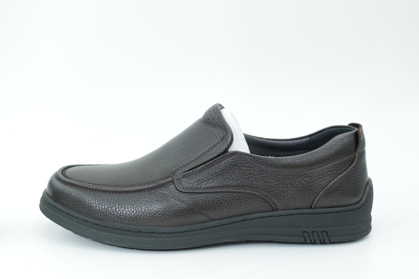 Casual shoes