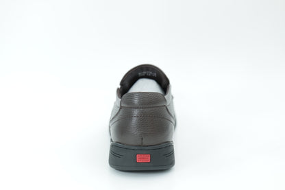 Casual shoes