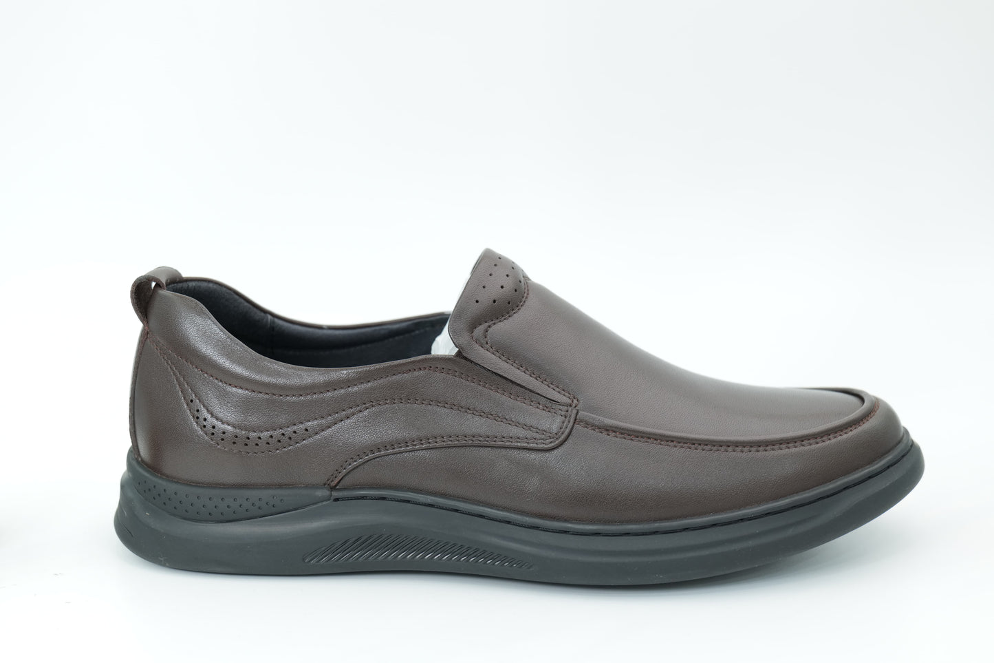 Casual shoes