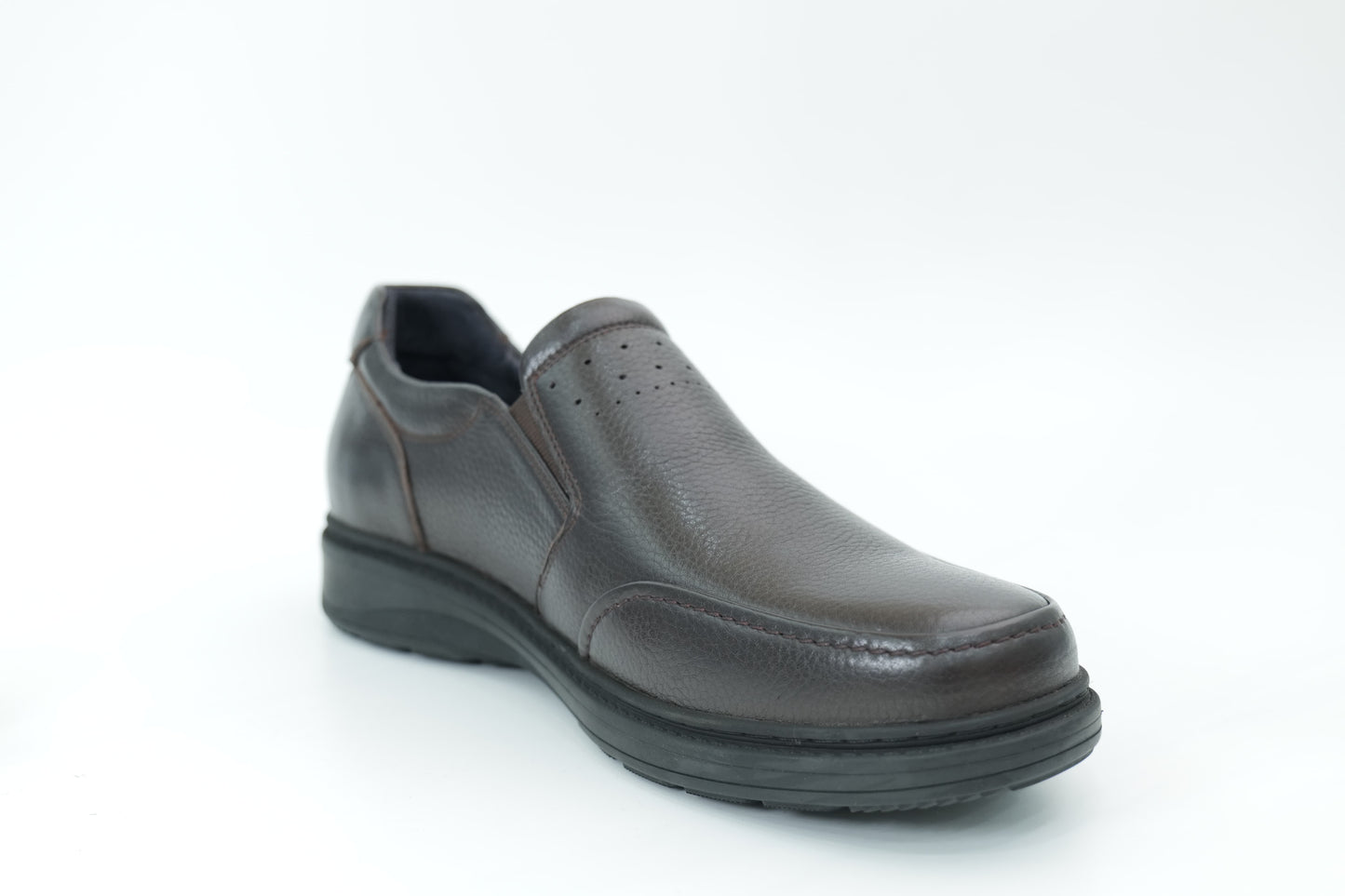 Casual shoes