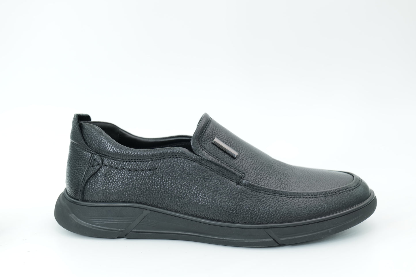 Casual shoes