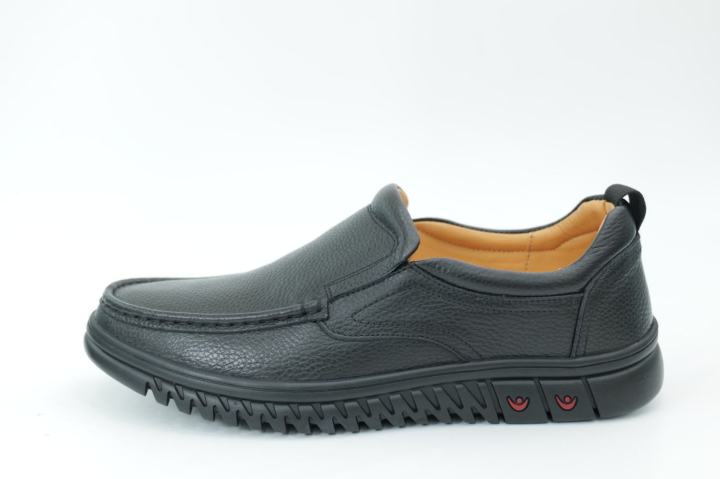 Casual shoes