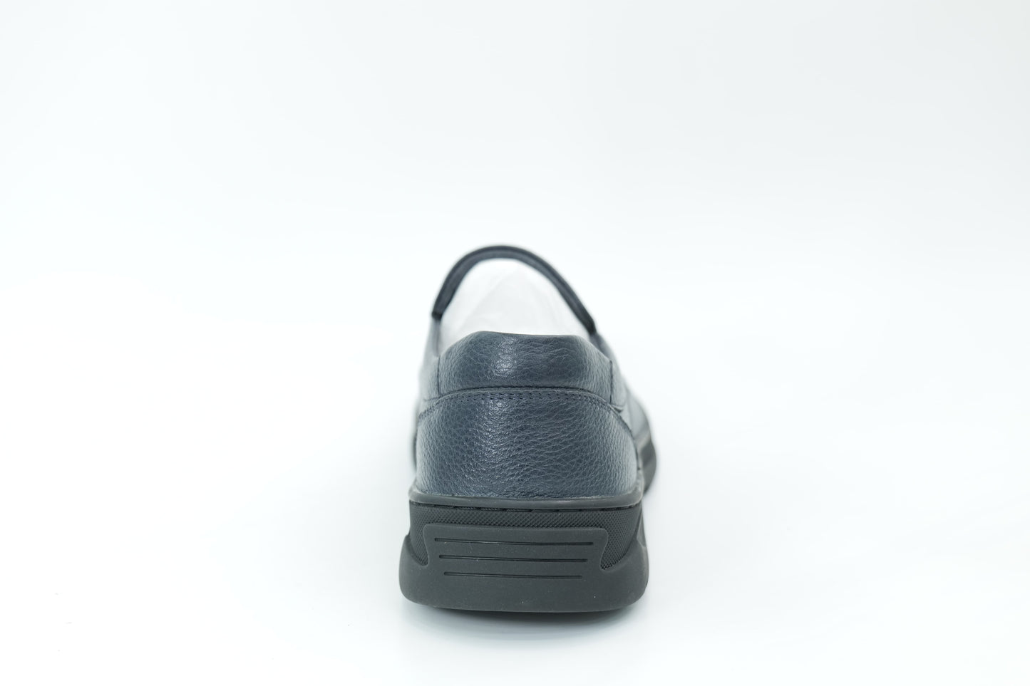 Casual shoes