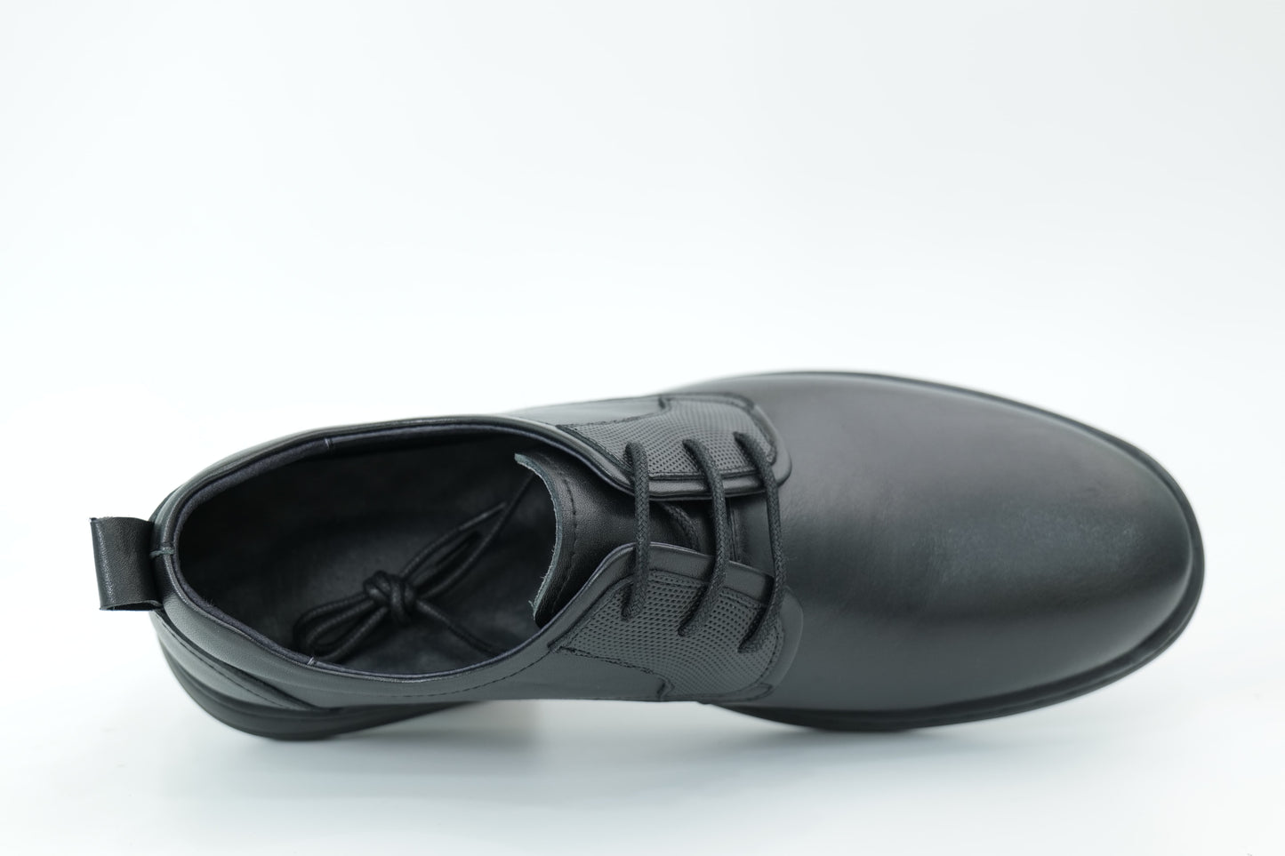 Casual shoes