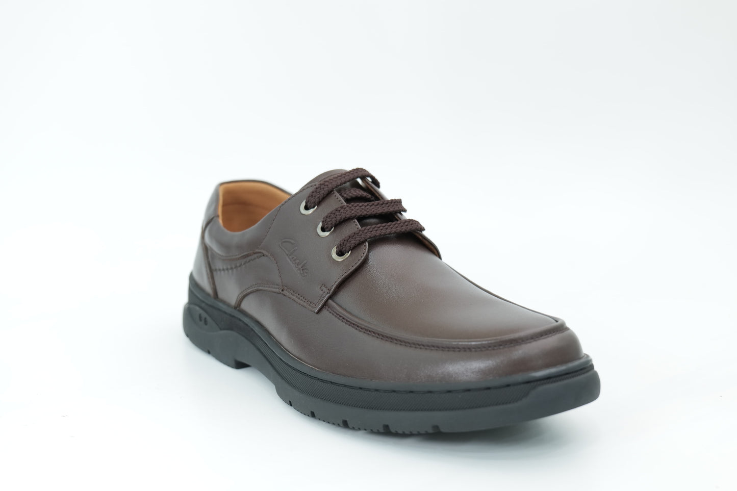 Casual shoes