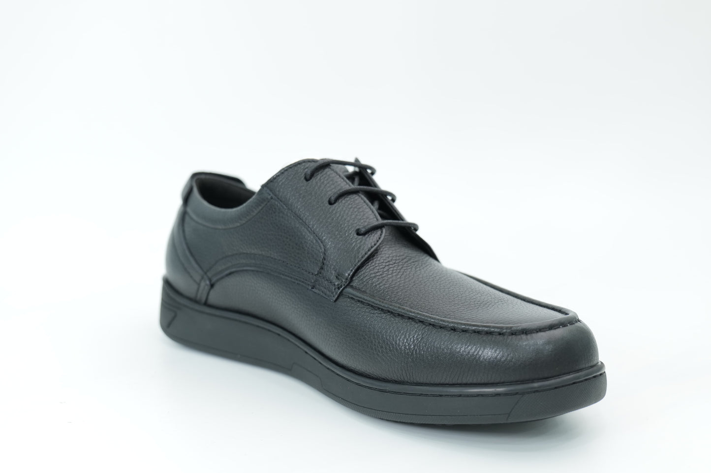 Casual shoes