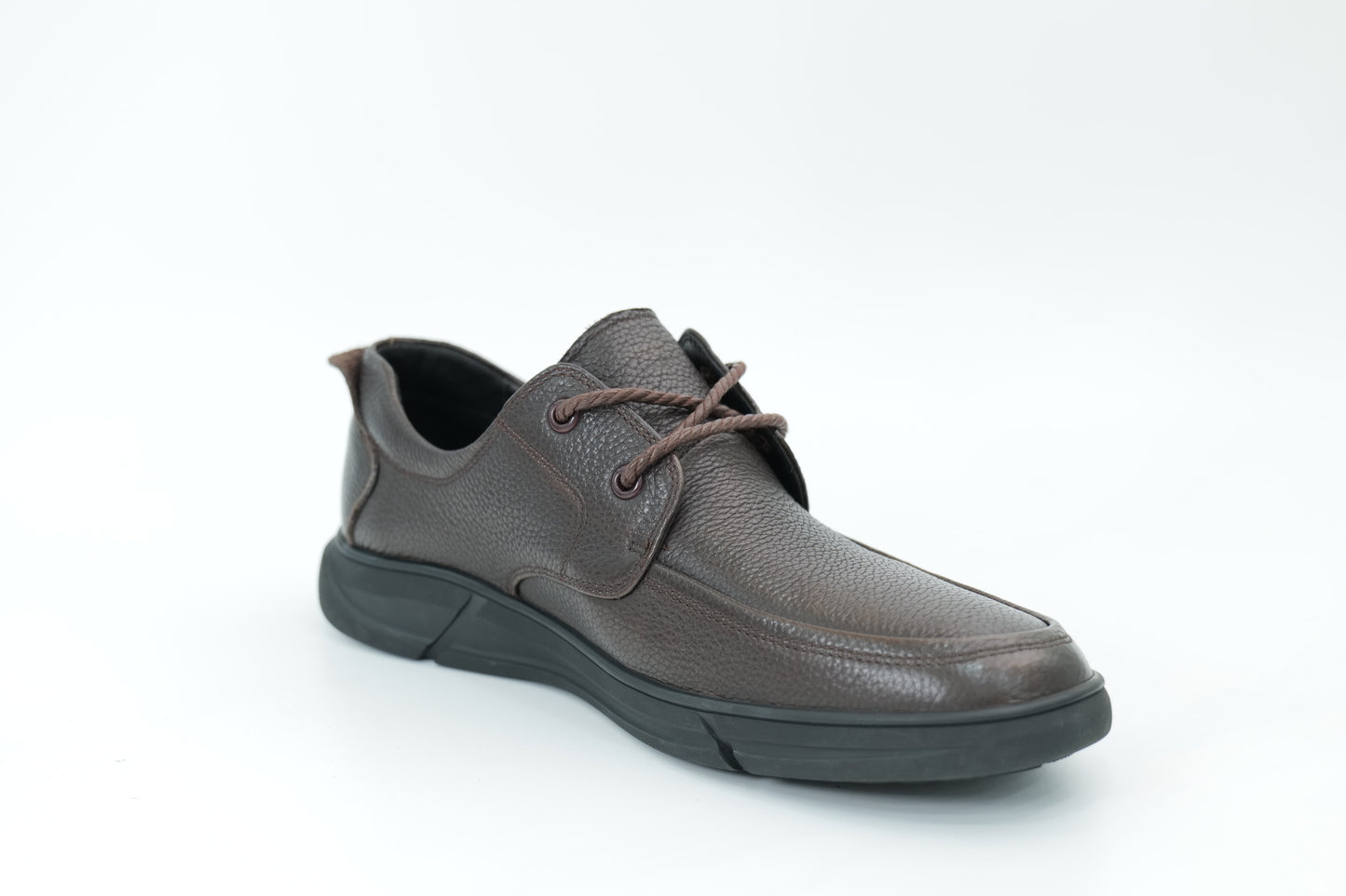 Casual shoes