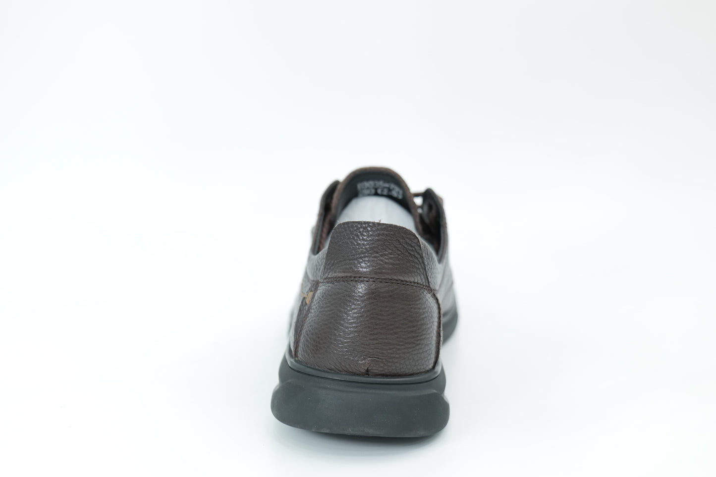 Casual shoes