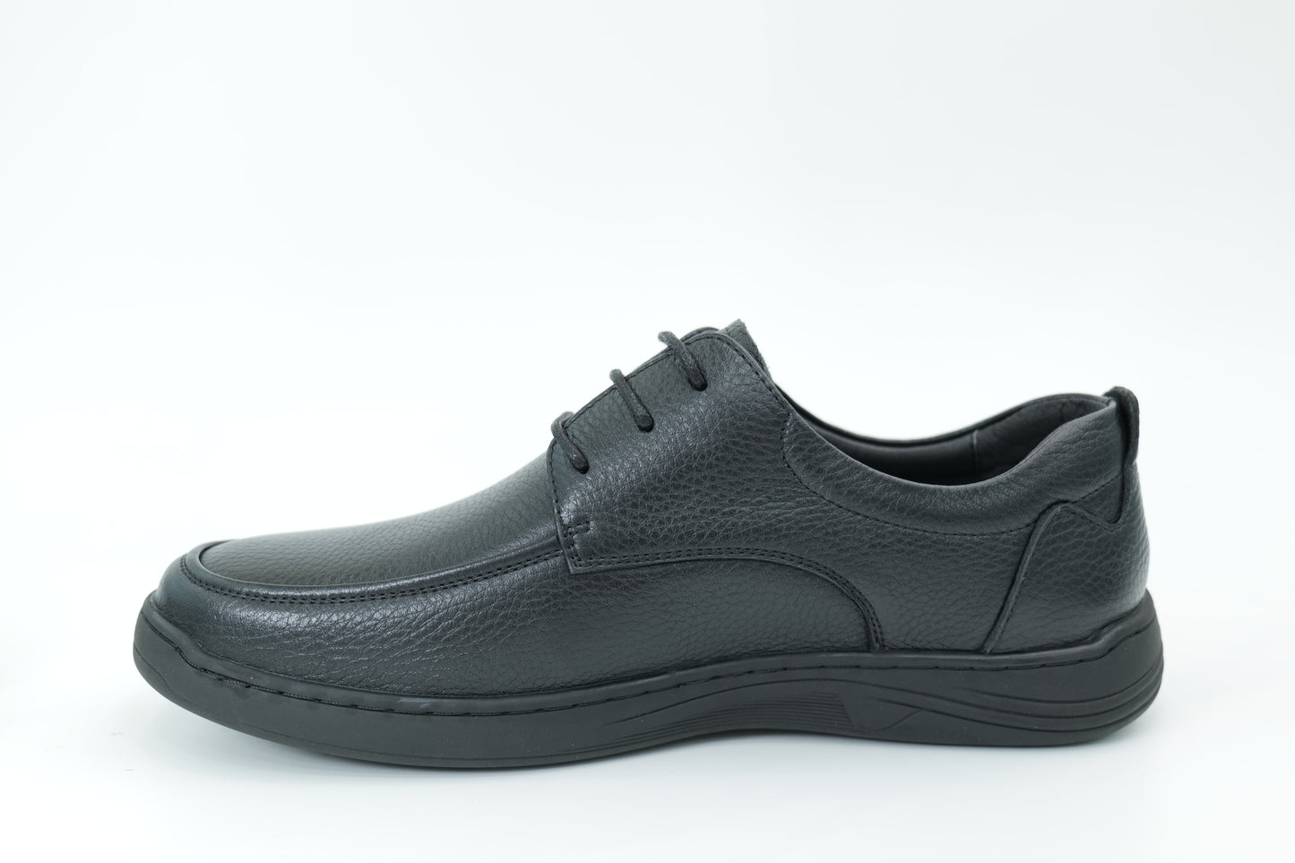 Casual shoes