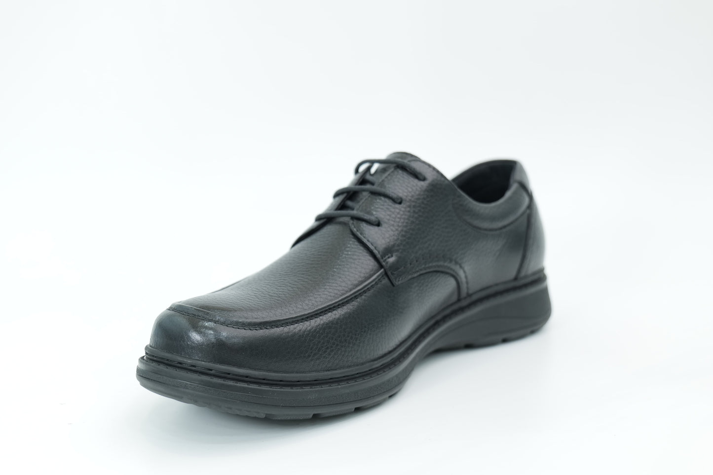 Casual shoes