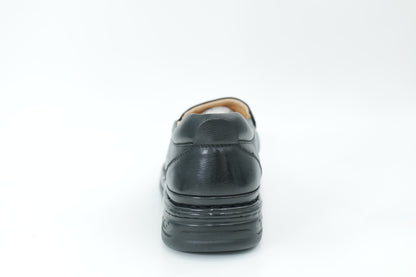 Casual shoes