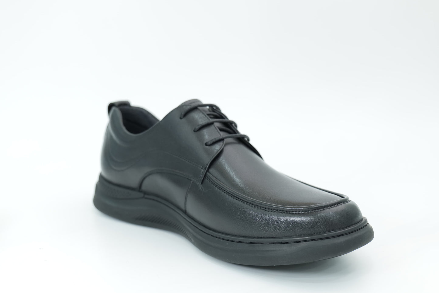 Casual shoes
