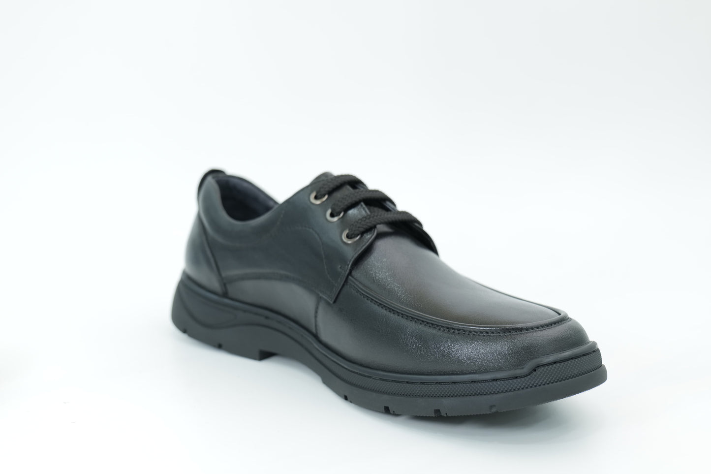Casual shoes