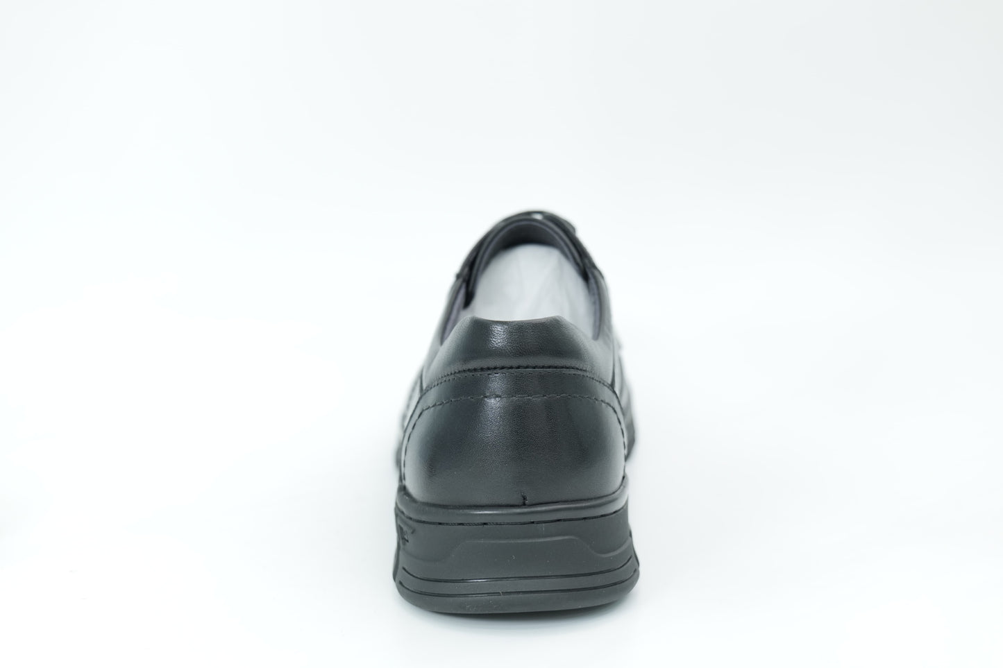 Casual shoes