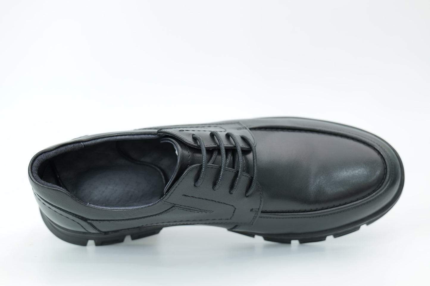 Casual shoes