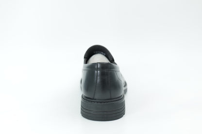 Casual shoes