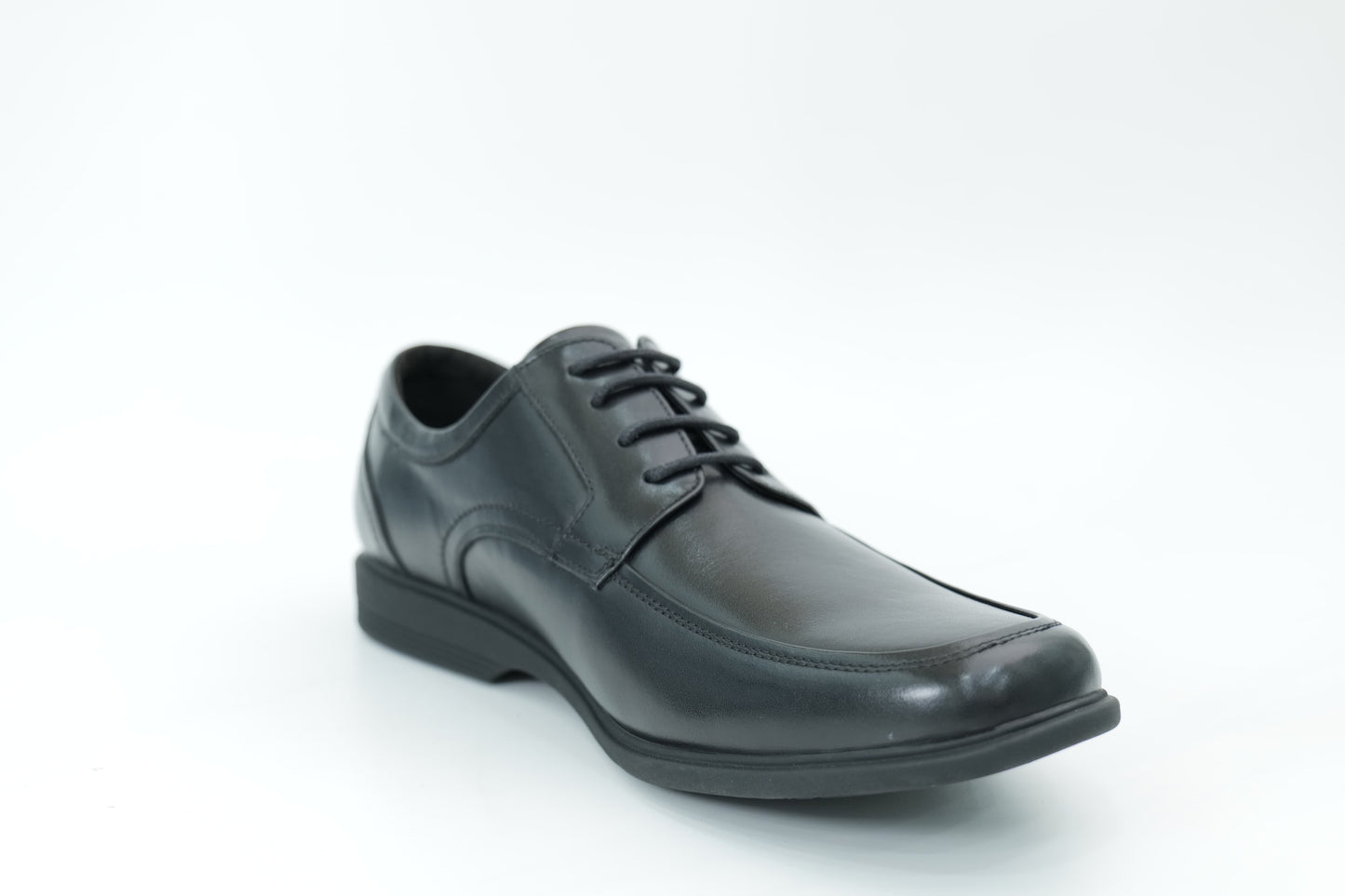 Casual shoes