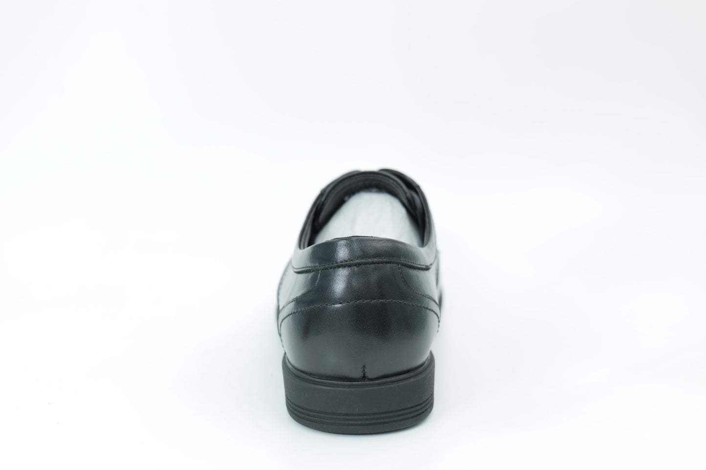 Casual shoes