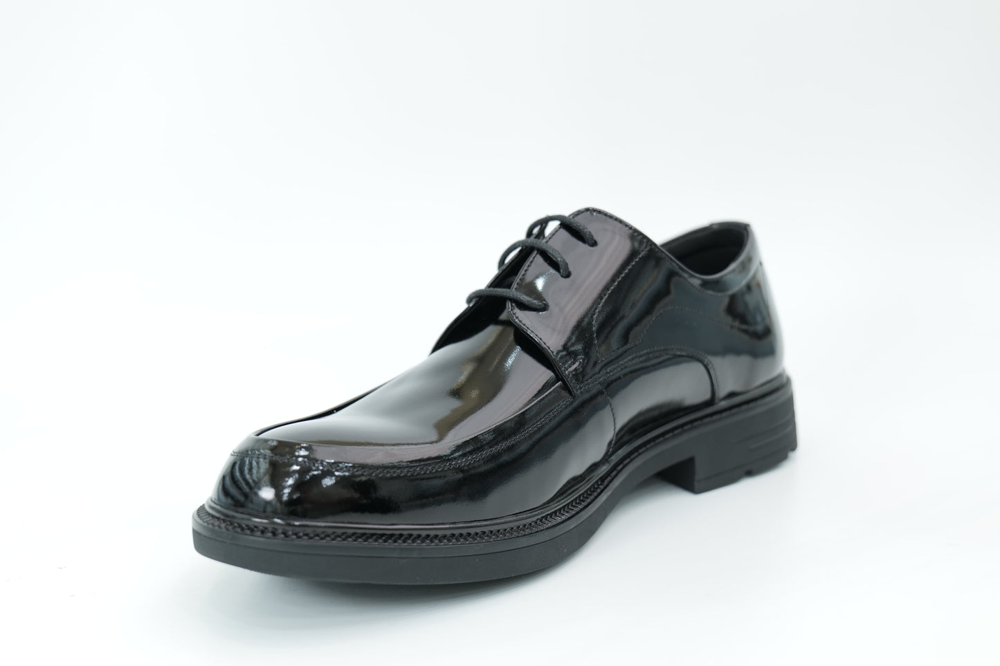 Casual shoes