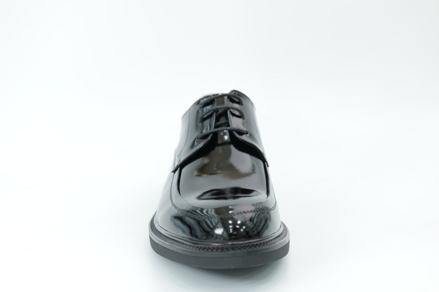 Casual shoes
