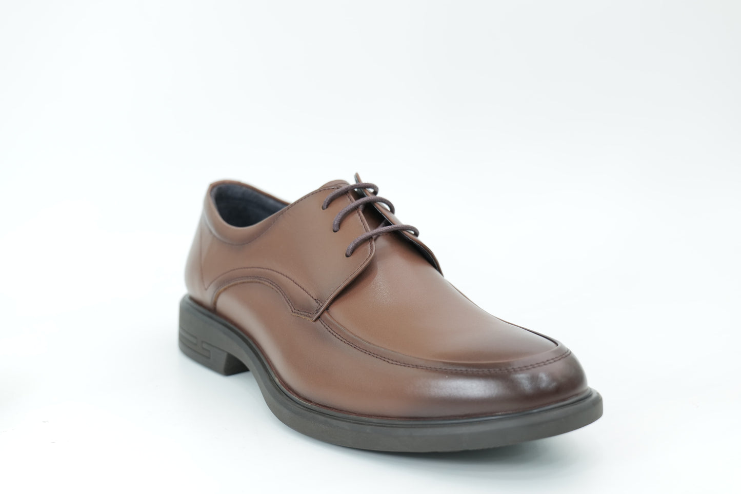 Casual shoes